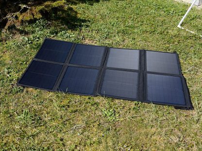 Panneau solaire mobile pliable avec cellules solaires monocristallines - 100 W (Reconditionné) – Image 9